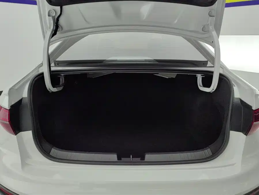 Jetta VA7
