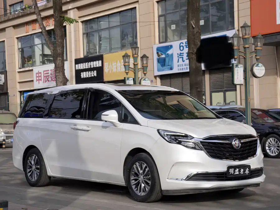 Buick GL8