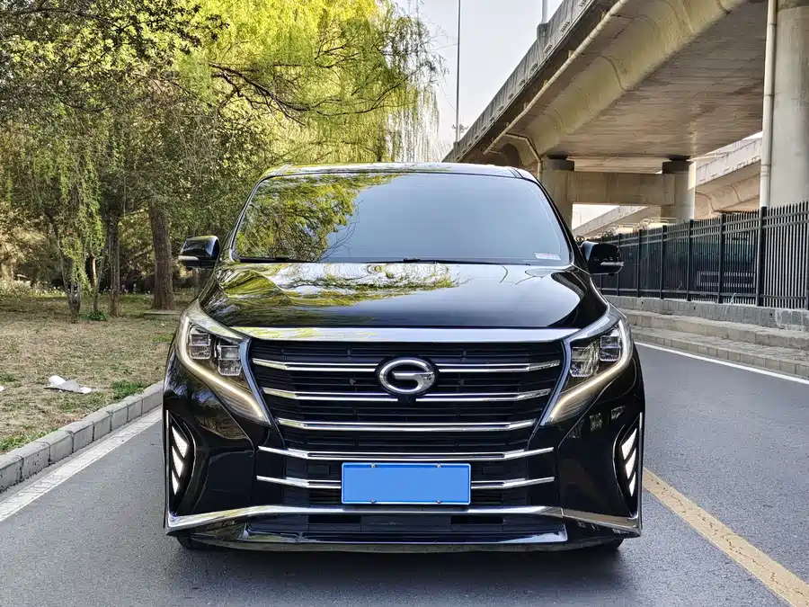 GAC Trumpchi M8