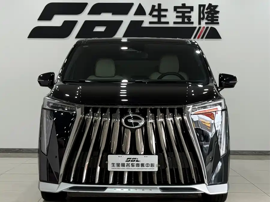 GAC Trumpchi M8