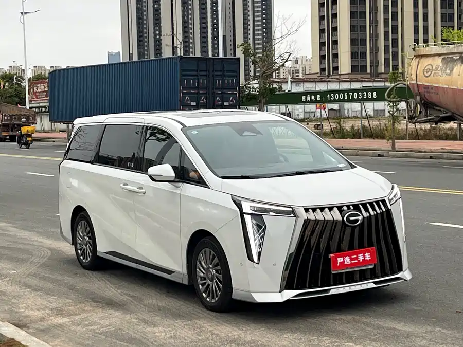 GAC Trumpchi M8