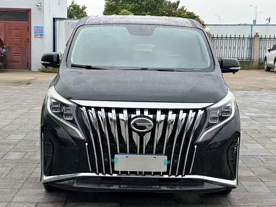 GAC Trumpchi M8