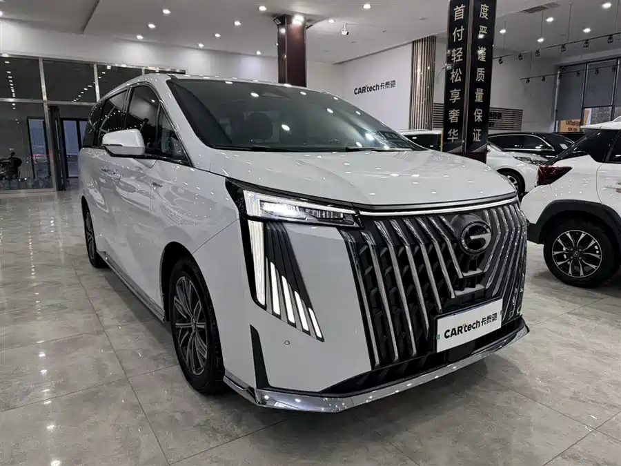 GAC Trumpchi M8