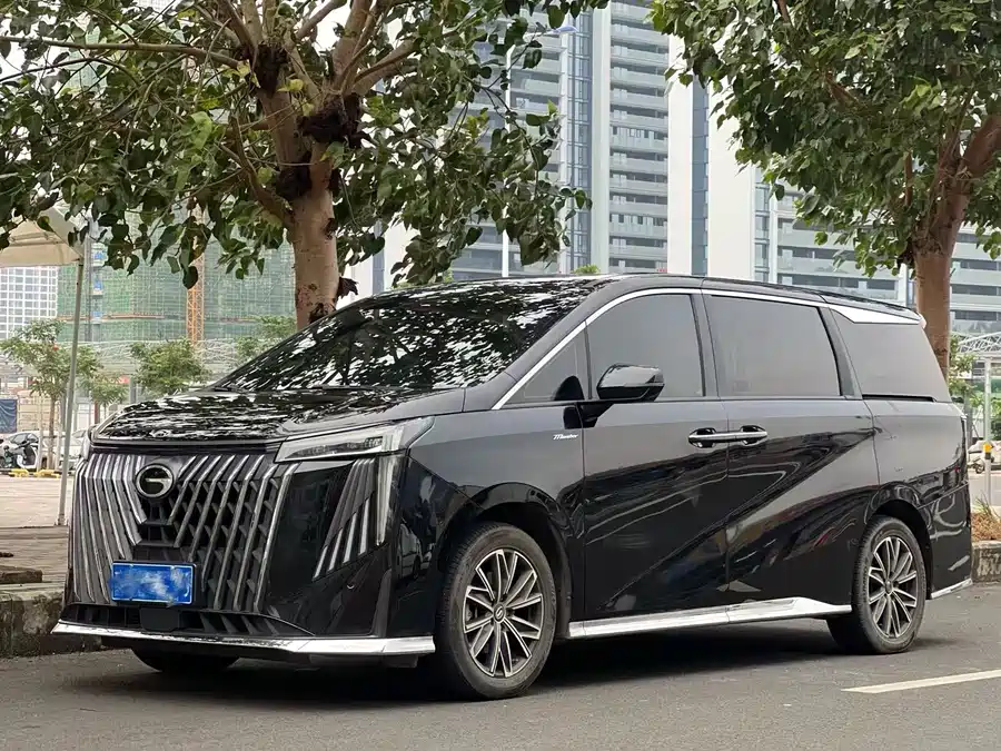 GAC Trumpchi M8
