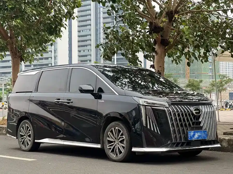 GAC Trumpchi M8