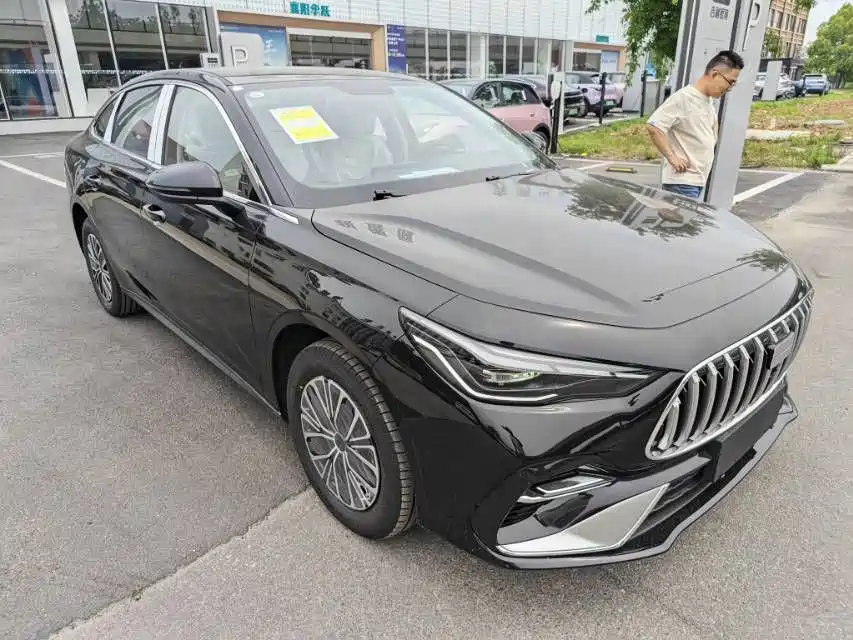 Geely Galaxy Star 6