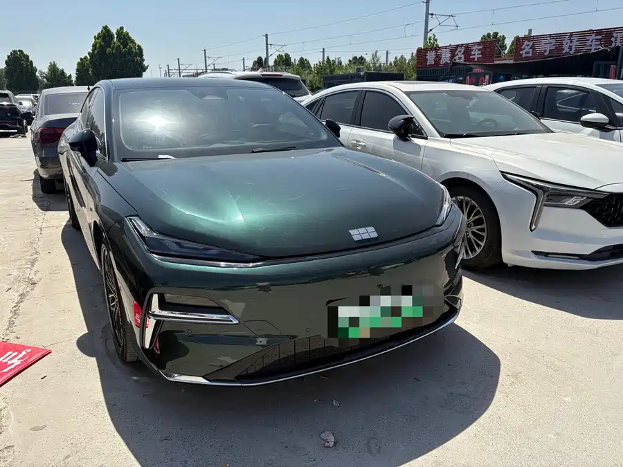 Geely Galaxy Star 8