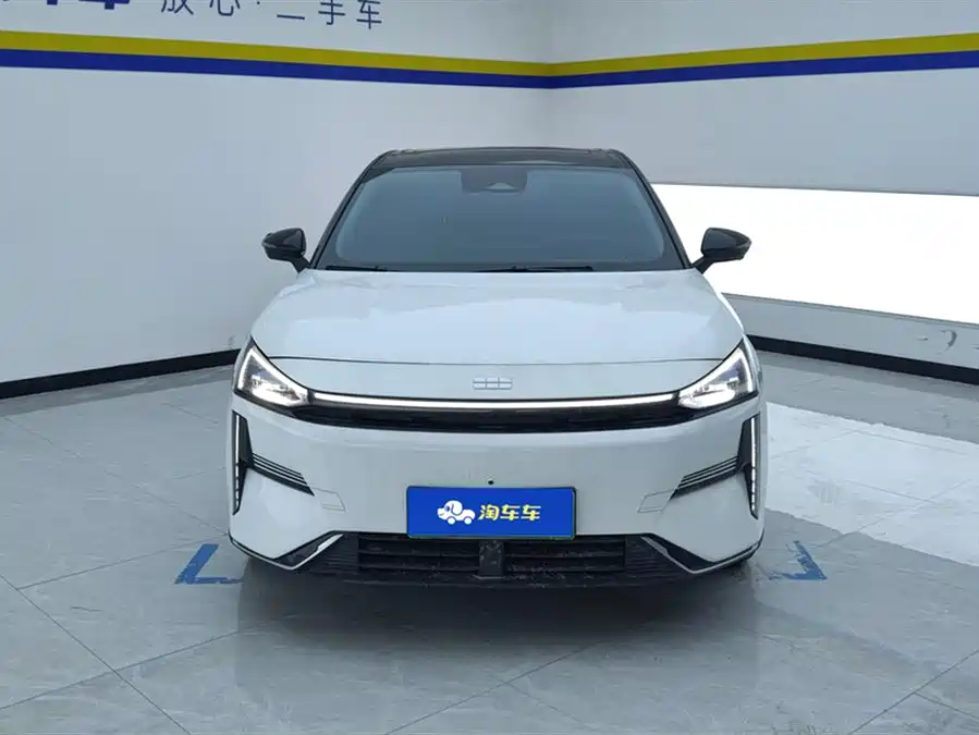 Geely Galaxy L6