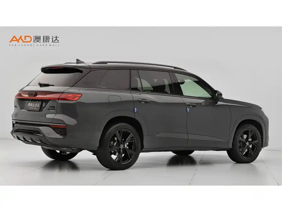 Audi Q6