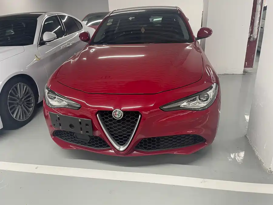 Alfa Romeo Giulia