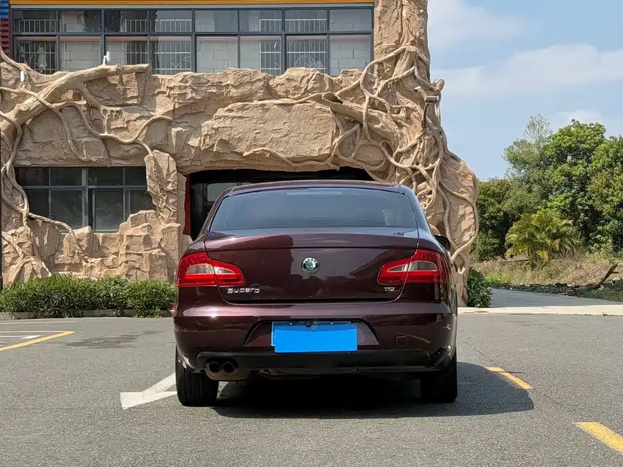 Skoda SuperB
