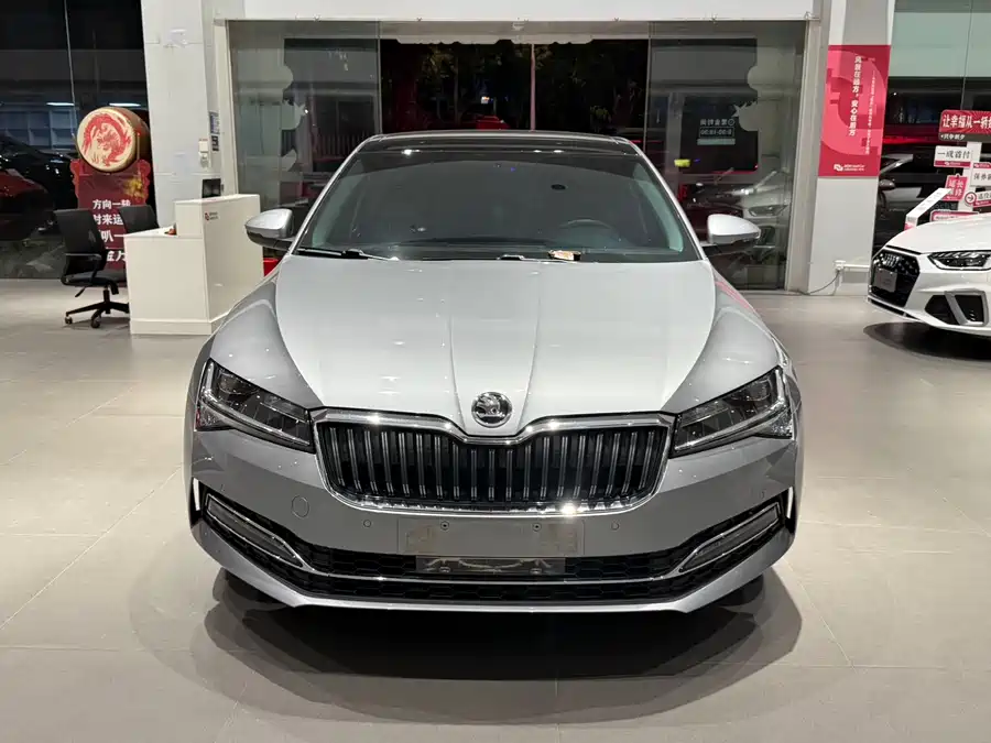 Skoda SuperB