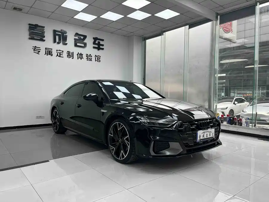 Audi A7L