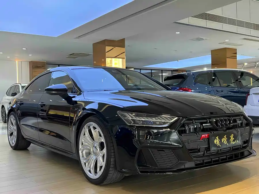 Audi A7L
