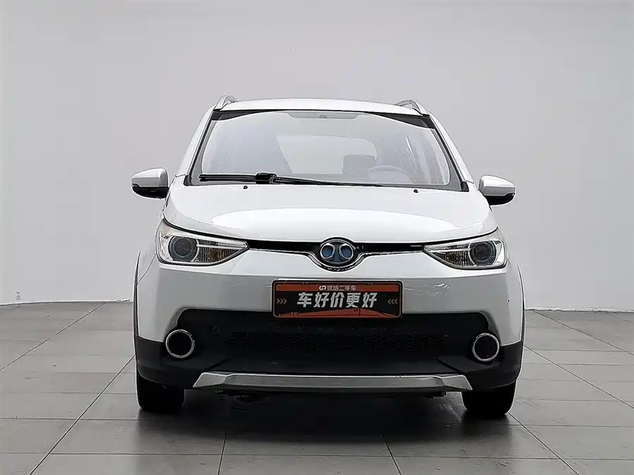 BAIC EC