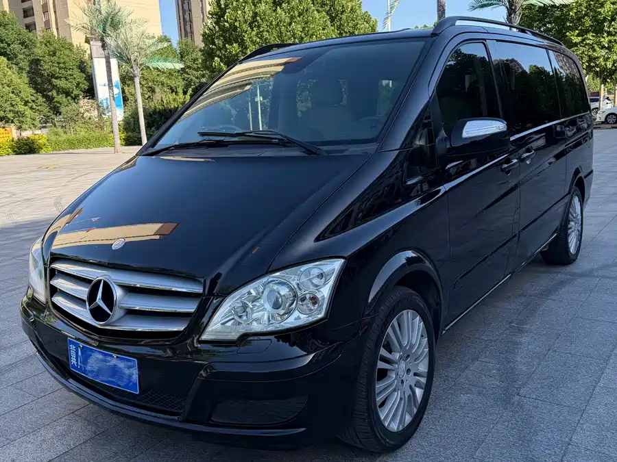 Mercedes Benz Viano