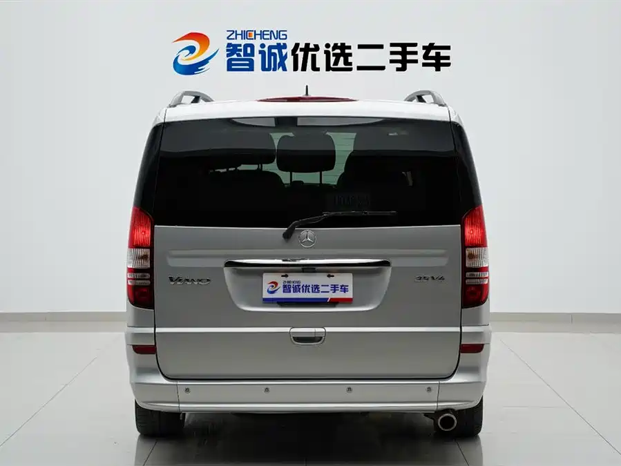 Mercedes Benz Viano