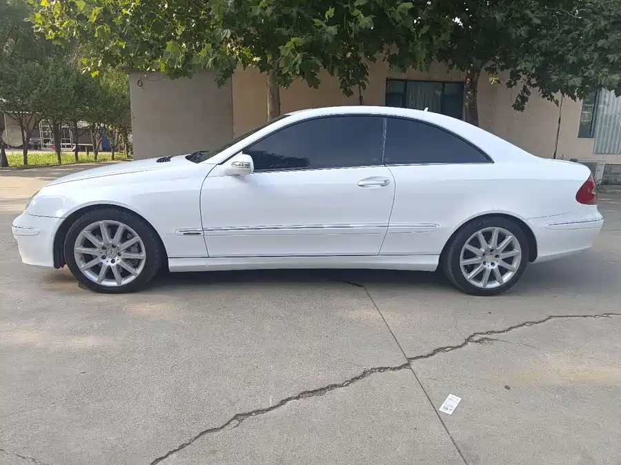 Mercedes Benz CLK level