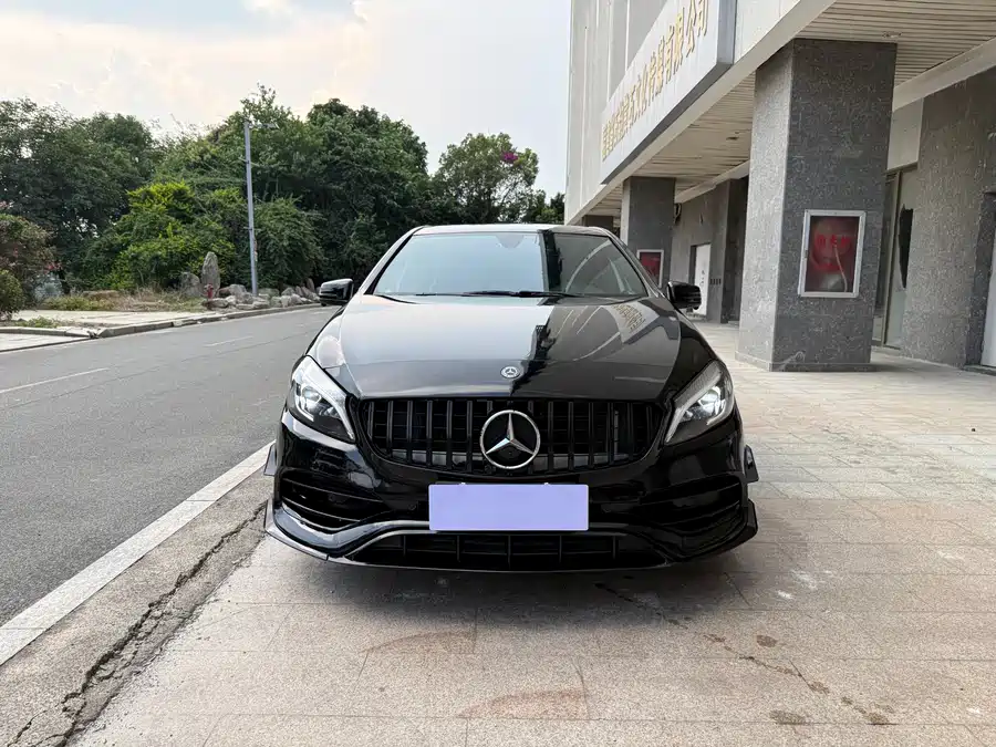 Mercedes-Benz Grade A