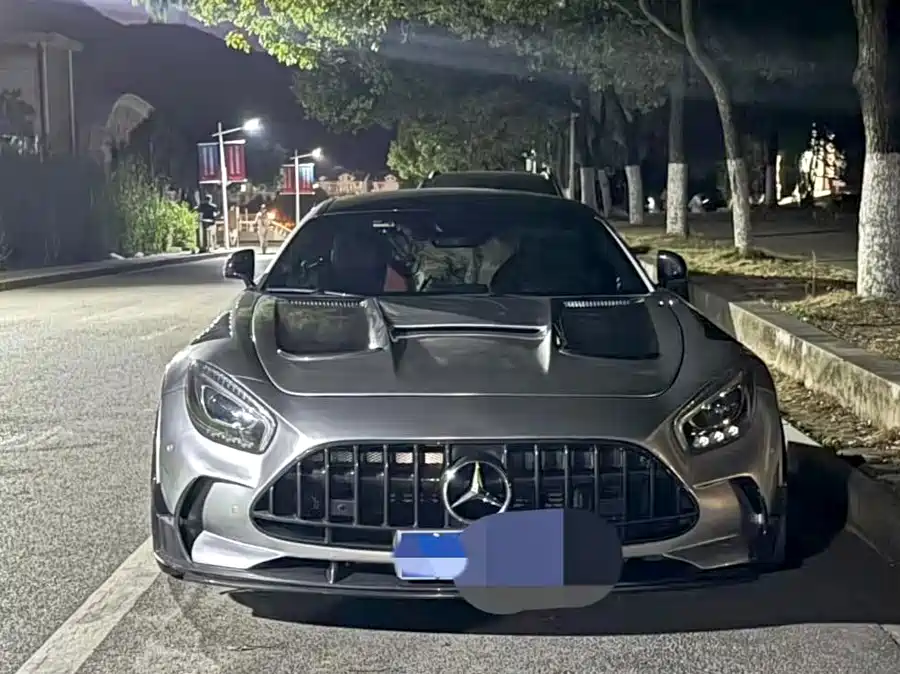 Mercedes Benz AMG GT