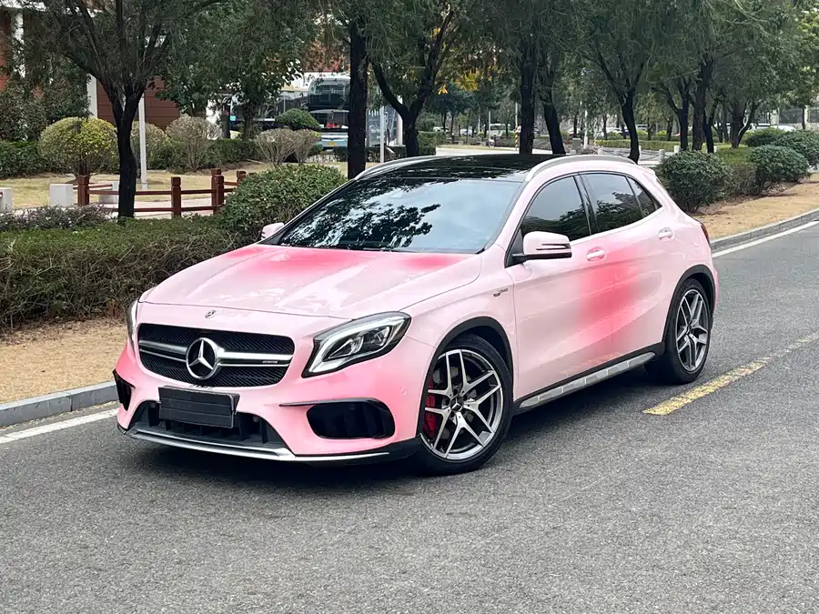 Mercedes Benz GLA AMG