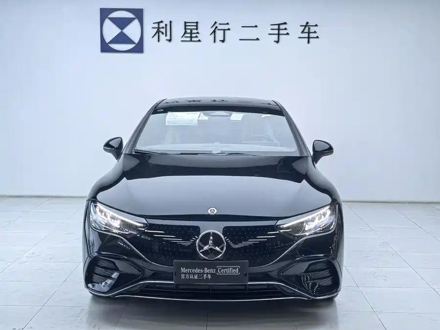 Mercedes Benz EQE