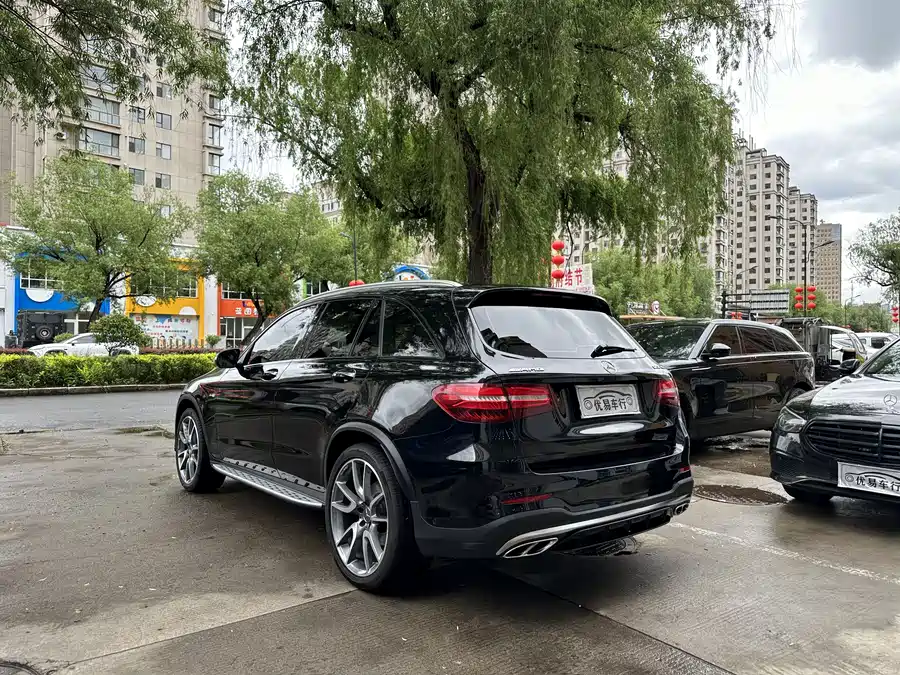 Mercedes Benz GLC AMG