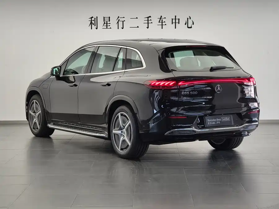 Mercedes Benz EQS SUV