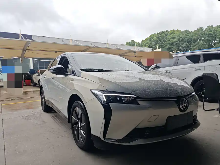 Buick Weilan 6