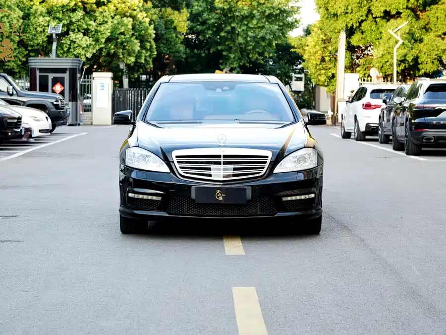 Mercedes Benz S-Class AMG