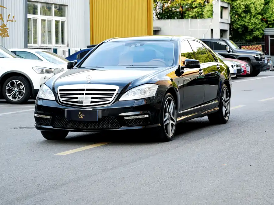 Mercedes Benz S-Class AMG