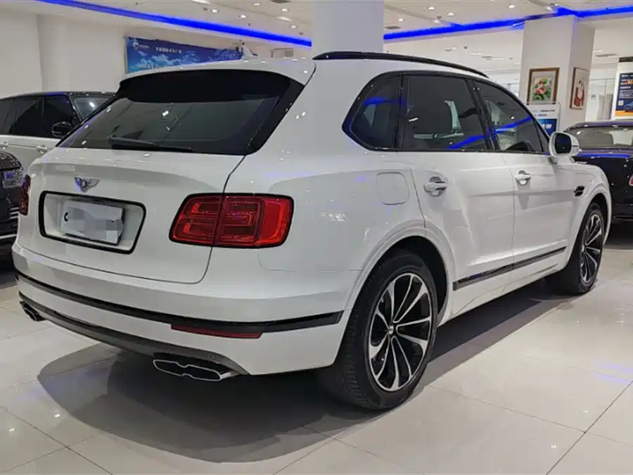 Bentley Bentayga plug-in hybrid