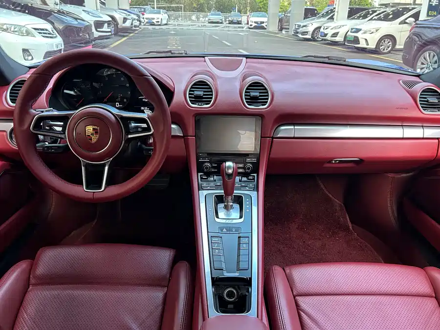 Porsche 718