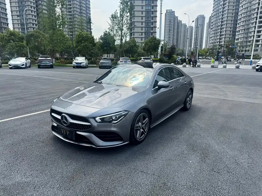 Mercedes-Benz CLA
