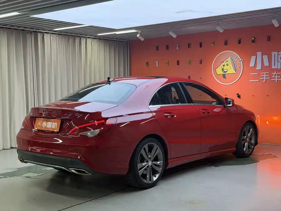 Mercedes-Benz CLA