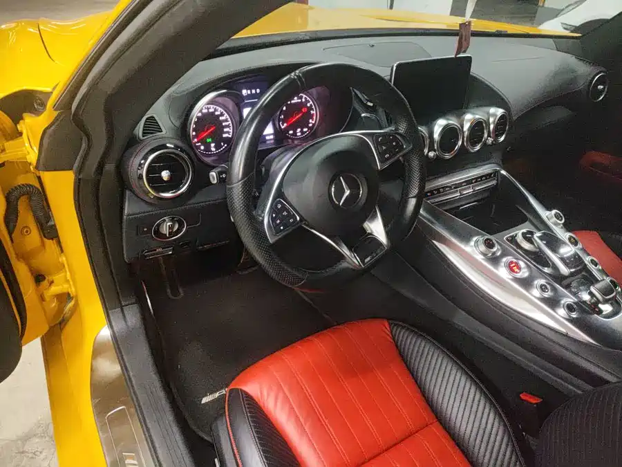 Mercedes Benz AMG GT