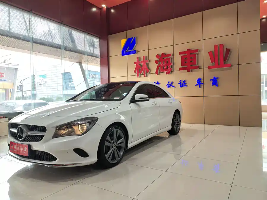Mercedes-Benz CLA