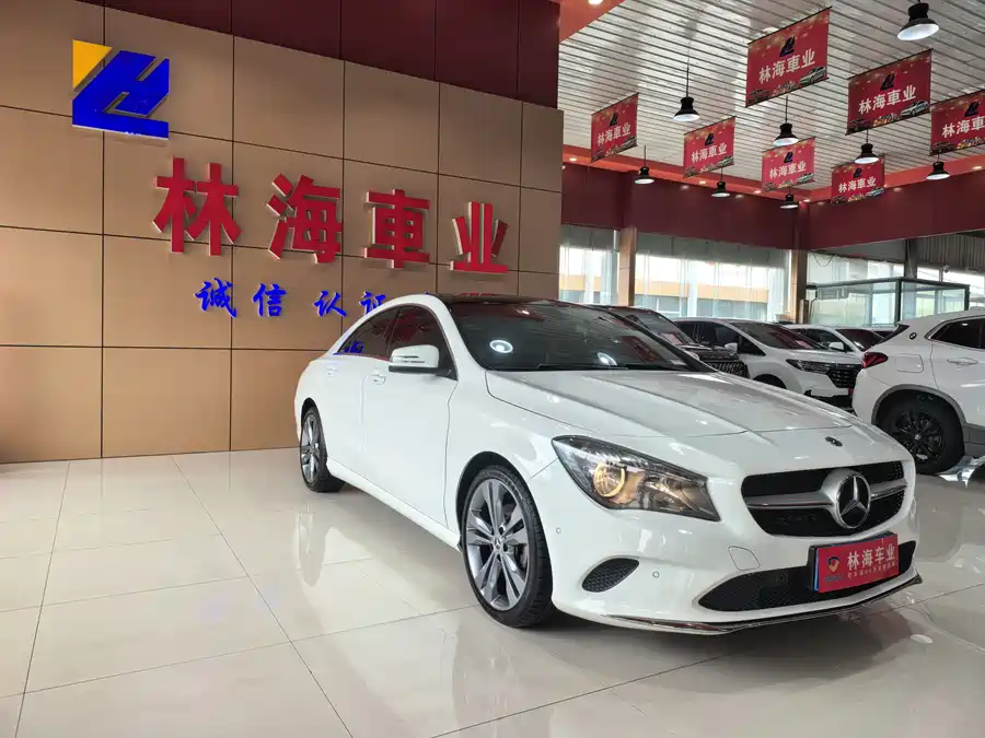Mercedes-Benz CLA