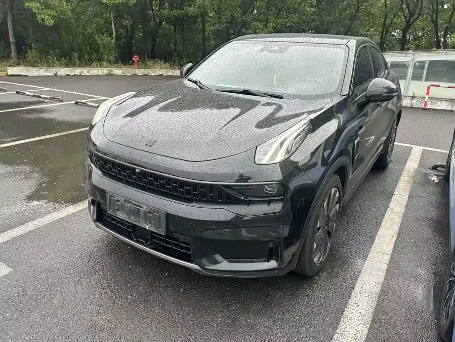 Lynk & Co 05EM-P