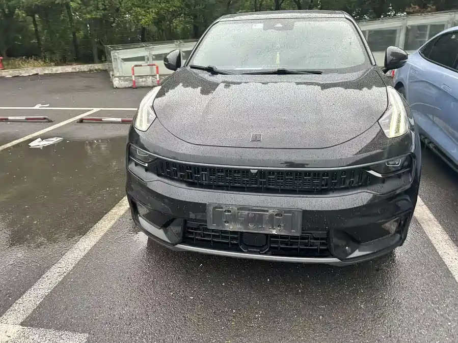 Lynk & Co 05EM-P