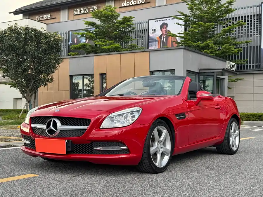Mercedes Benz SLK-Class