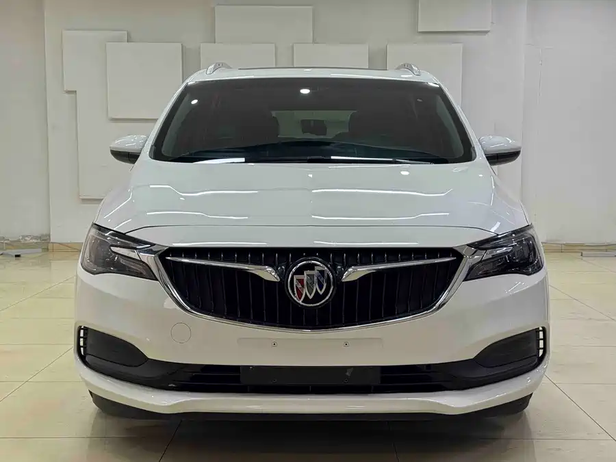 Buick GL6