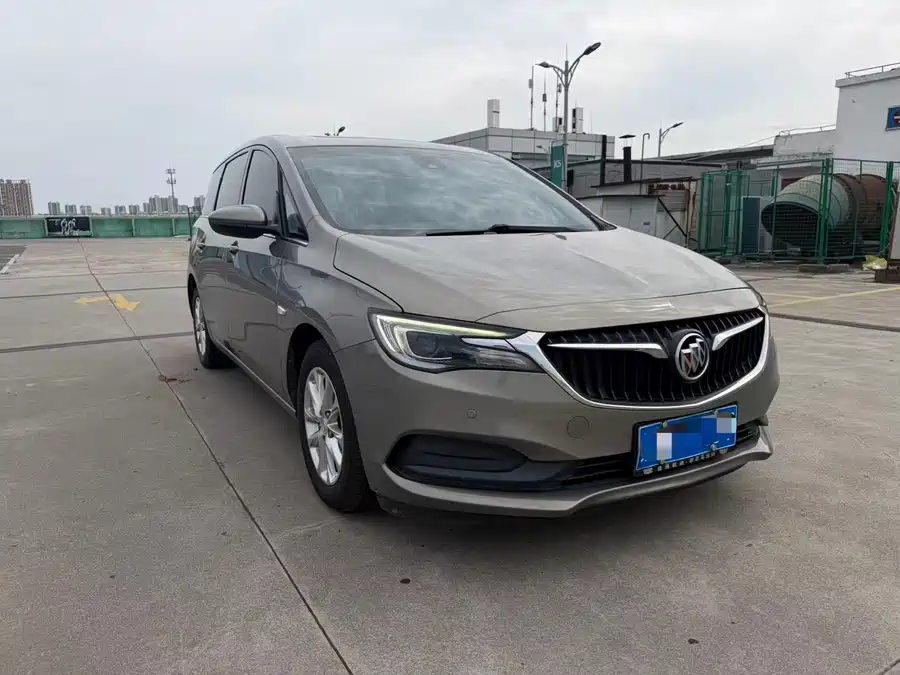 Buick GL6