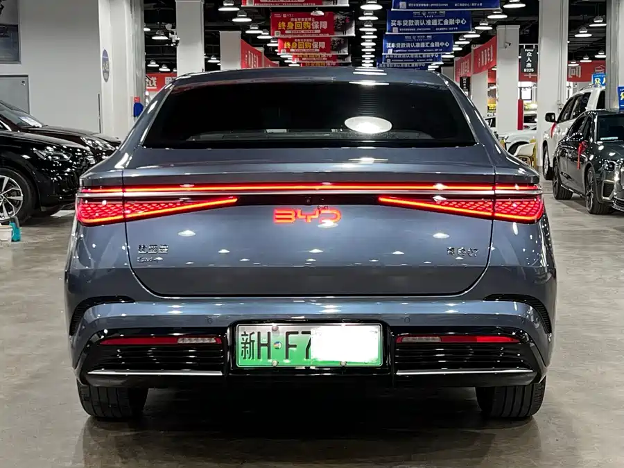 BYD seal 07 DM-i