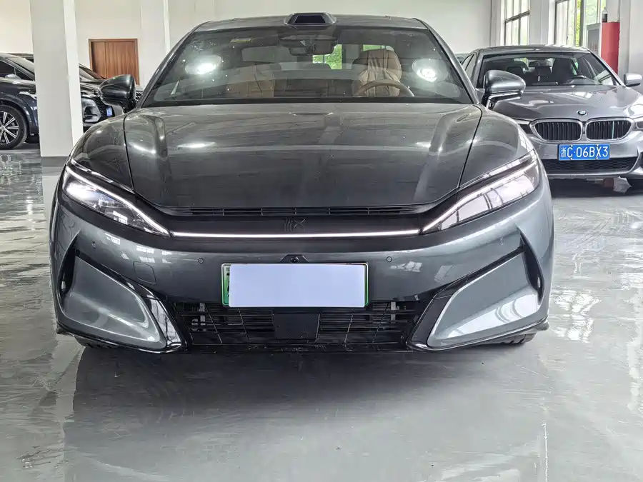 BYD Han L