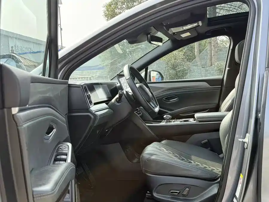 BYD Song L DM-i