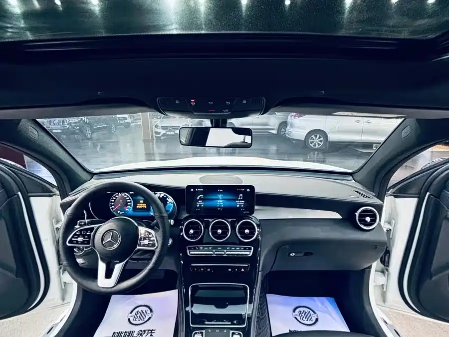 Mercedes Benz GLC coupe