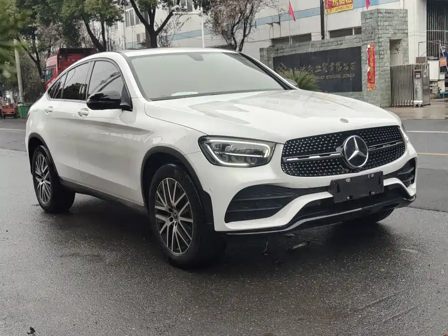Mercedes Benz GLC coupe