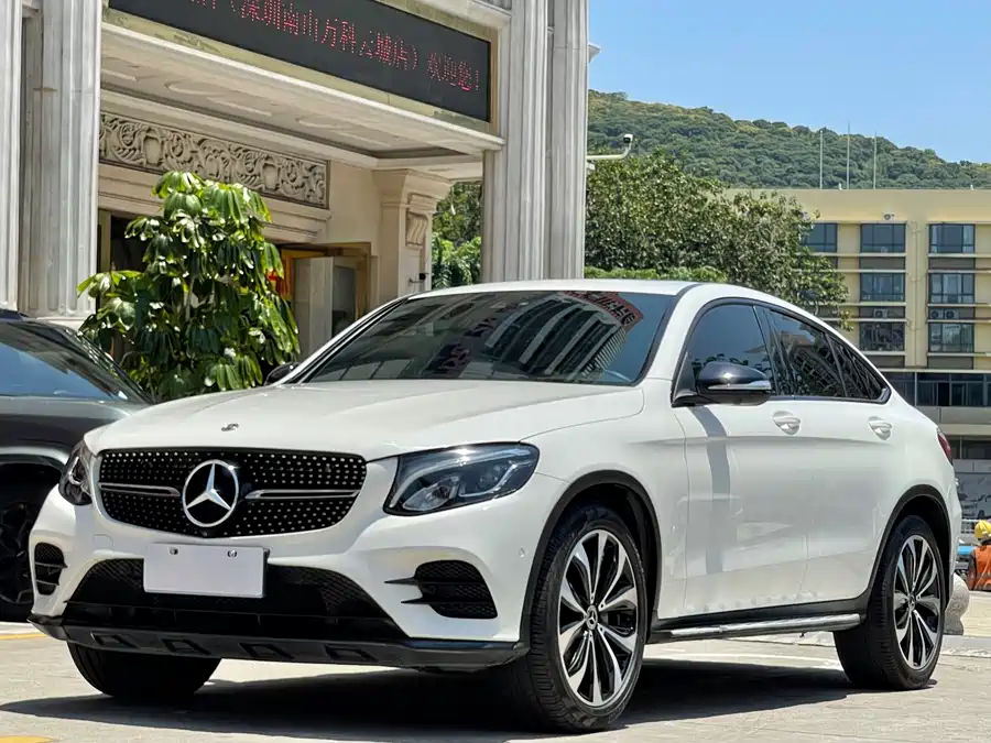 Mercedes Benz GLC coupe