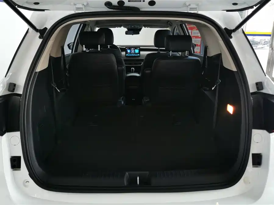 BYD Song MAX